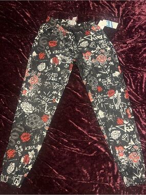 Fresh Prints of Bel-Air black & red multi coloured sweatpants Men Size S